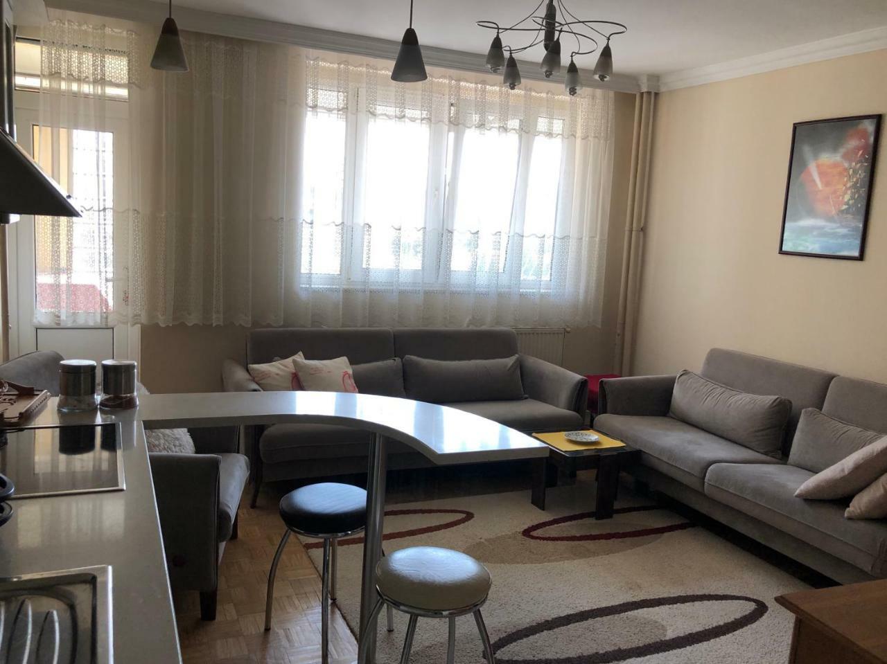 Ulpiana Apartment Prishtinë Ngoại thất bức ảnh